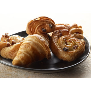 Banquet D'or Ready-To-Bake Assorted Mini Pastries, 146 Piece