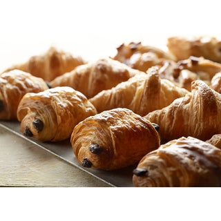 Banquet D'or Ready-To-Bake Assorted Mini Pastries, 146 Piece